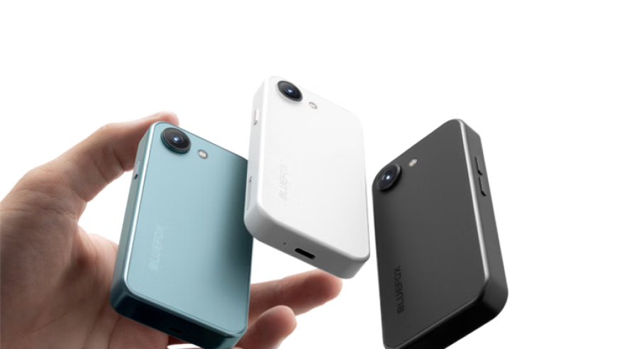 香港正版资料大全免费歇后语,曝iPhone17Pro支持无线反向充电,详细释义解释落实_标清版V6.7